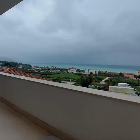 Apartament Amavi *